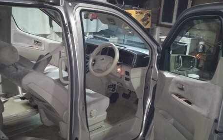 Nissan Elgrand III, 2003 год, 1 650 000 рублей, 1 фотография