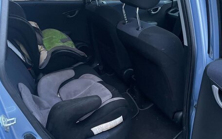 Honda Fit III, 2010 год, 910 000 рублей, 4 фотография