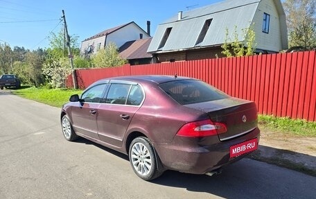 Skoda Superb III рестайлинг, 2010 год, 550 000 рублей, 9 фотография