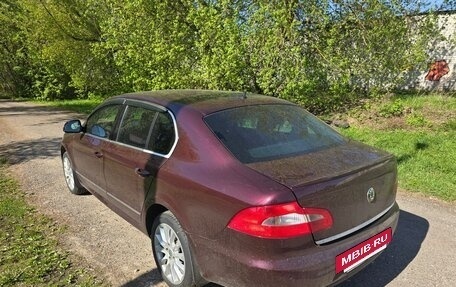 Skoda Superb III рестайлинг, 2010 год, 550 000 рублей, 7 фотография