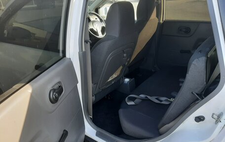 Nissan AD III, 2011 год, 750 000 рублей, 7 фотография