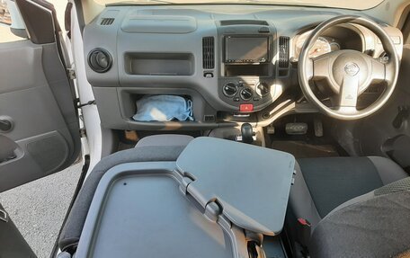 Nissan AD III, 2011 год, 750 000 рублей, 10 фотография