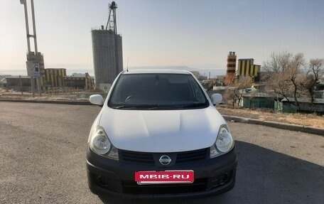 Nissan AD III, 2011 год, 750 000 рублей, 2 фотография