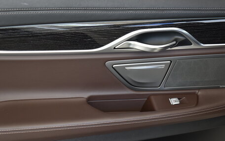 BMW 7 серия, 2016 год, 5 250 000 рублей, 18 фотография