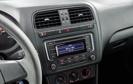 Volkswagen Polo VI (EU Market), 2014 год, 1 099 000 рублей, 17 фотография