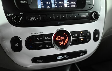 KIA Soul EV I, 2017 год, 1 825 000 рублей, 18 фотография