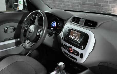 KIA Soul EV I, 2017 год, 1 825 000 рублей, 20 фотография