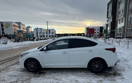Hyundai Solaris II рестайлинг, 2019 год, 1 600 000 рублей, 3 фотография