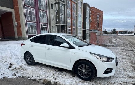 Hyundai Solaris II рестайлинг, 2019 год, 1 600 000 рублей, 6 фотография