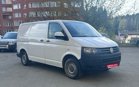 Volkswagen Transporter T5 рестайлинг, 2011 год, 950 000 рублей, 1 фотография