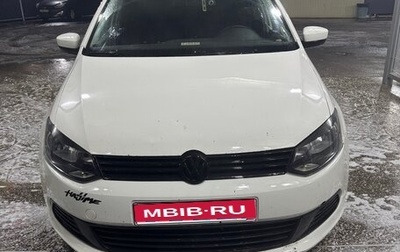 Volkswagen Polo VI (EU Market), 2011 год, 600 000 рублей, 1 фотография