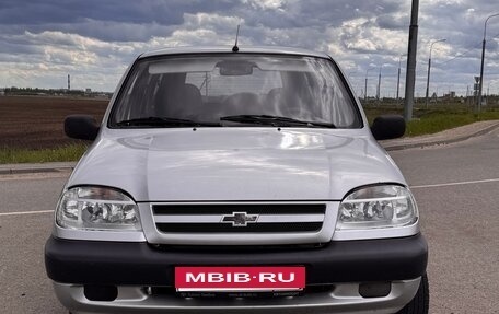 Chevrolet Niva I рестайлинг, 2008 год, 570 000 рублей, 3 фотография