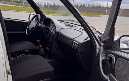 Chevrolet Niva I рестайлинг, 2008 год, 570 000 рублей, 9 фотография