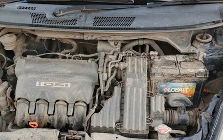 Honda Fit III, 2002 год, 370 000 рублей, 16 фотография