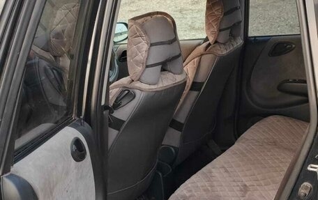 Honda Fit III, 2002 год, 370 000 рублей, 21 фотография