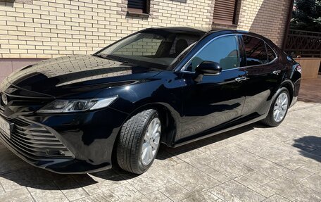 Toyota Camry, 2019 год, 2 870 000 рублей, 6 фотография