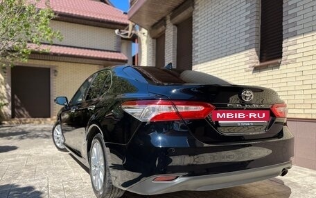 Toyota Camry, 2019 год, 2 870 000 рублей, 10 фотография