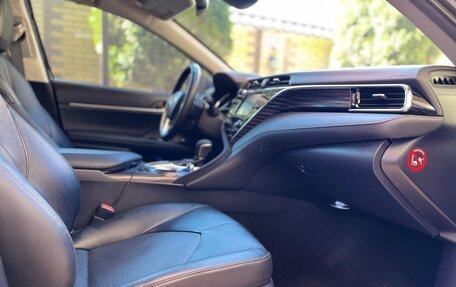 Toyota Camry, 2019 год, 2 870 000 рублей, 26 фотография