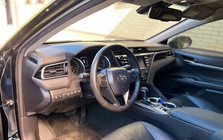Toyota Camry, 2019 год, 2 870 000 рублей, 23 фотография