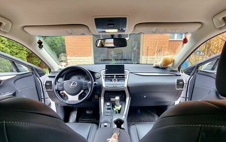 Lexus NX I, 2017 год, 3 000 000 рублей, 7 фотография