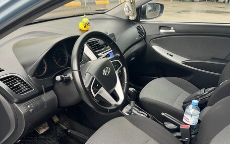 Hyundai Solaris II рестайлинг, 2012 год, 855 000 рублей, 11 фотография