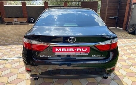 Lexus ES VII, 2013 год, 2 390 000 рублей, 16 фотография