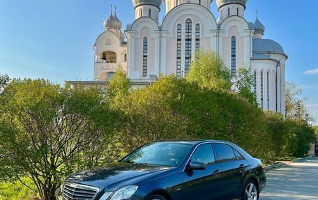 Mercedes-Benz E-Класс, 2010 год, 1 350 000 рублей, 2 фотография
