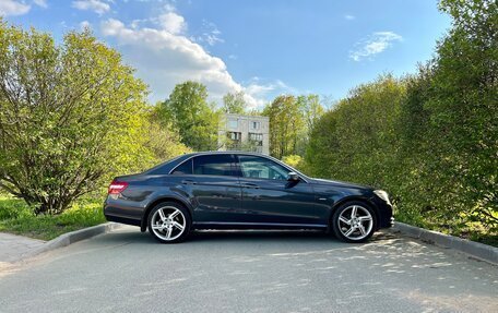 Mercedes-Benz E-Класс, 2010 год, 1 350 000 рублей, 18 фотография