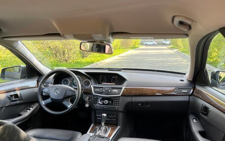 Mercedes-Benz E-Класс, 2010 год, 1 350 000 рублей, 17 фотография