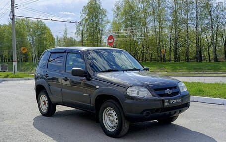Chevrolet Niva I рестайлинг, 2016 год, 410 000 рублей, 3 фотография