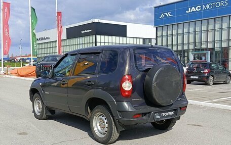 Chevrolet Niva I рестайлинг, 2016 год, 410 000 рублей, 8 фотография