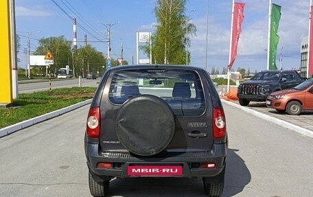 Chevrolet Niva I рестайлинг, 2016 год, 410 000 рублей, 7 фотография