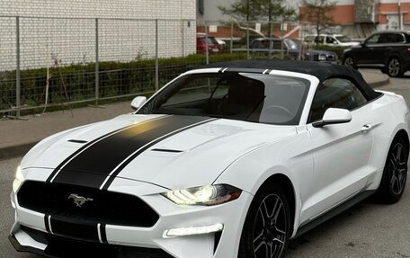 Ford Mustang VI рестайлинг, 2023 год, 4 250 000 рублей, 1 фотография