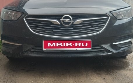 Opel Insignia II рестайлинг, 2019 год, 1 800 000 рублей, 1 фотография