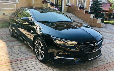 Opel Insignia II рестайлинг, 2019 год, 1 800 000 рублей, 9 фотография