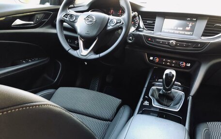 Opel Insignia II рестайлинг, 2019 год, 1 800 000 рублей, 12 фотография