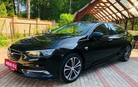 Opel Insignia II рестайлинг, 2019 год, 1 800 000 рублей, 4 фотография