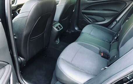 Opel Insignia II рестайлинг, 2019 год, 1 800 000 рублей, 14 фотография
