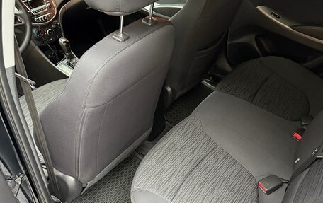 Hyundai Solaris II рестайлинг, 2015 год, 1 080 000 рублей, 12 фотография