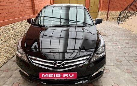 Hyundai Solaris II рестайлинг, 2015 год, 1 080 000 рублей, 5 фотография