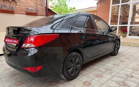 Hyundai Solaris II рестайлинг, 2015 год, 1 080 000 рублей, 6 фотография