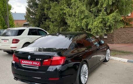 BMW 5 серия, 2010 год, 1 590 000 рублей, 3 фотография