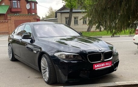 BMW 5 серия, 2010 год, 1 590 000 рублей, 4 фотография