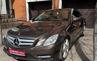 Mercedes-Benz E-Класс, 2013 год, 1 890 000 рублей, 1 фотография