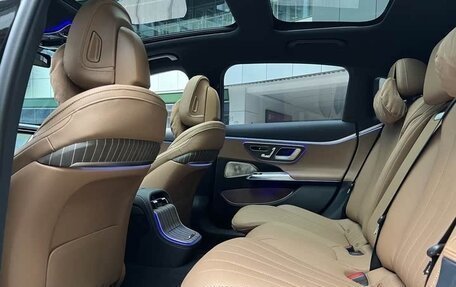 Mercedes-Benz E-Класс, 2024 год, 8 950 000 рублей, 14 фотография