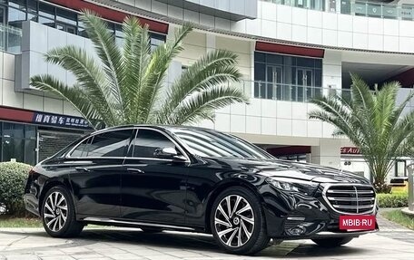 Mercedes-Benz E-Класс, 2024 год, 8 950 000 рублей, 3 фотография