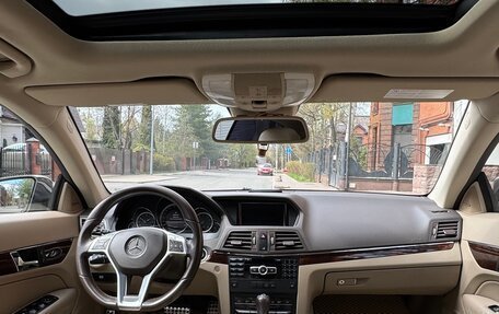 Mercedes-Benz E-Класс, 2013 год, 1 890 000 рублей, 11 фотография