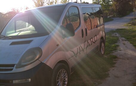 Opel Vivaro A рестайлинг, 2004 год, 850 000 рублей, 2 фотография