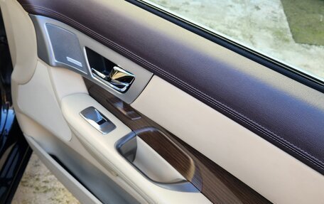 Jaguar XF I рестайлинг, 2011 год, 1 100 000 рублей, 13 фотография