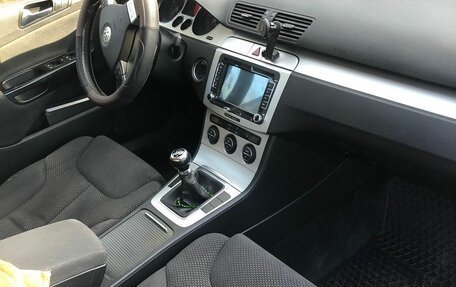 Volkswagen Passat B6, 2008 год, 750 000 рублей, 4 фотография